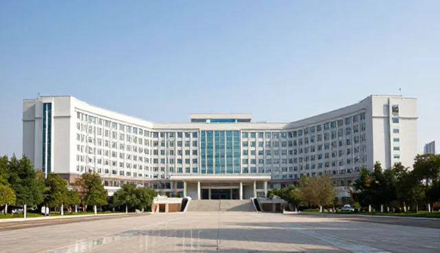 企业黄页展示服务中行业分类信息的精准匹配与应用